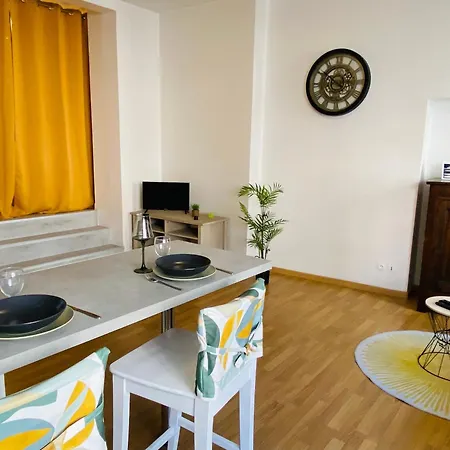 Le Saint Cyrice Apartment Rodez Exterior photo
