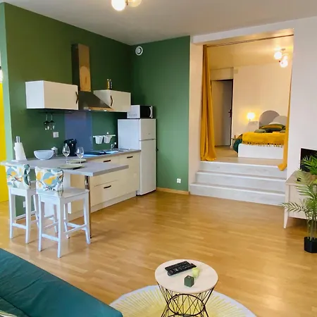 Le Saint Cyrice Apartment Rodez Exterior photo