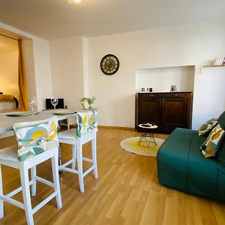 Le Saint Cyrice Apartment Rodez Exterior photo